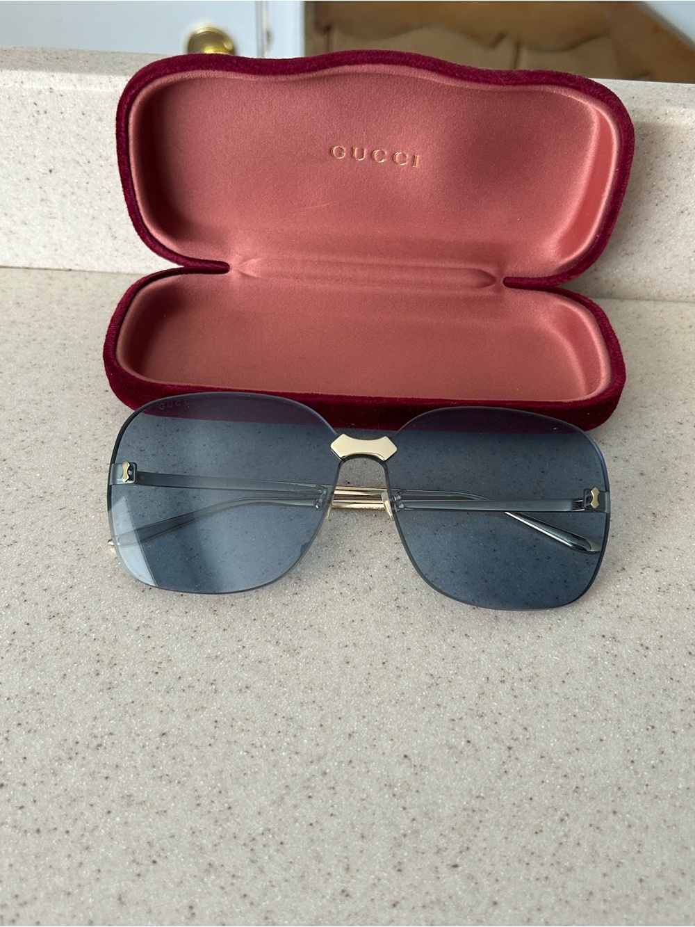 Gucci Gold-Accented Black Gradient Aviator Sunglasses